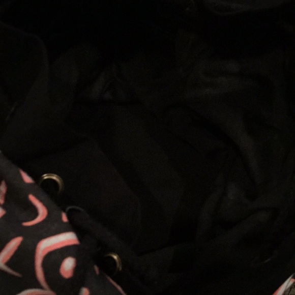 Deena and Ozzy fabric drawstring bag - Picture 5 of 5